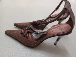Pumps Neu 39