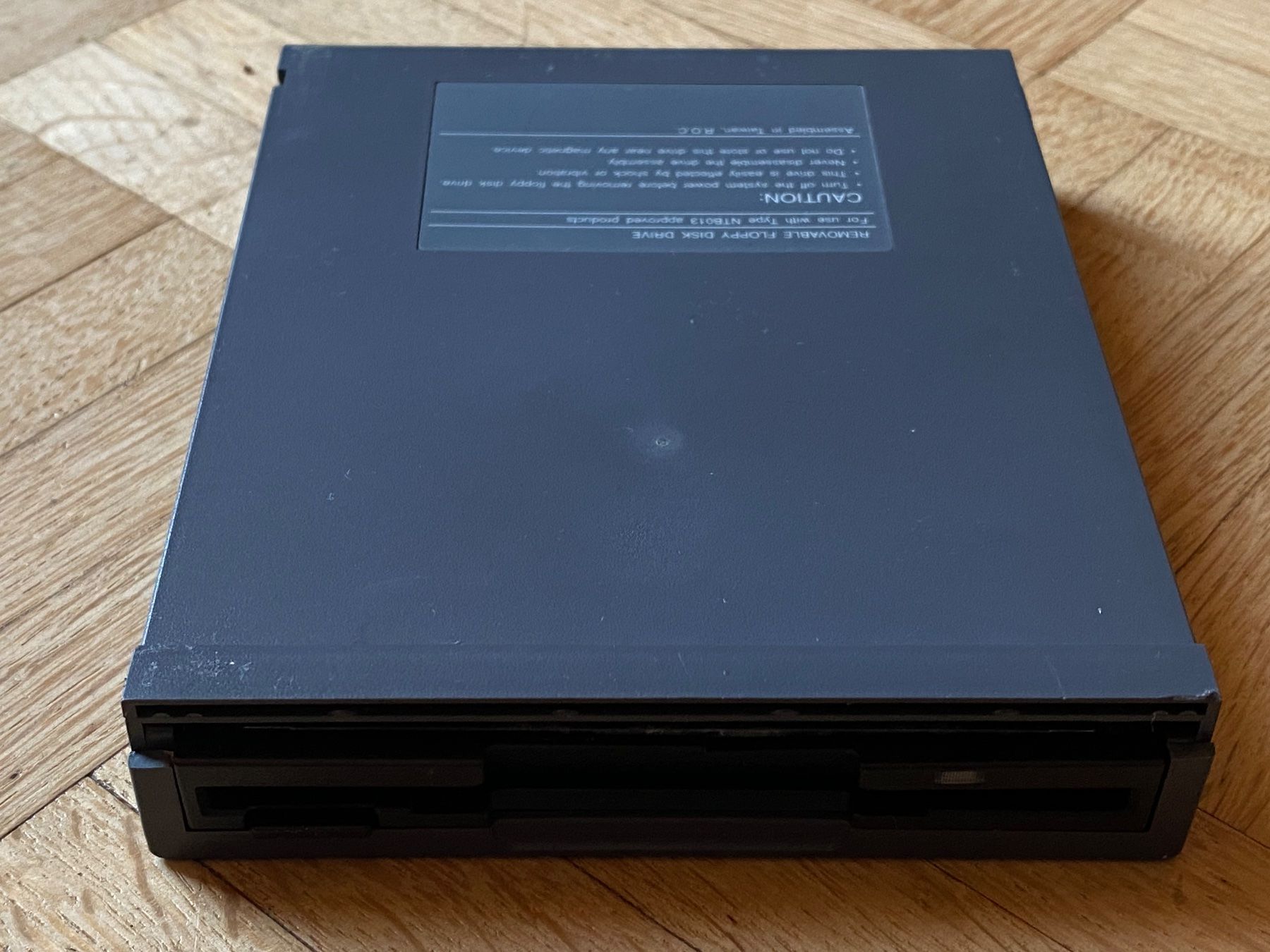 Notebook: Floppy für alte Notebooks – Difettoso da Adliswil venduto da synchrot