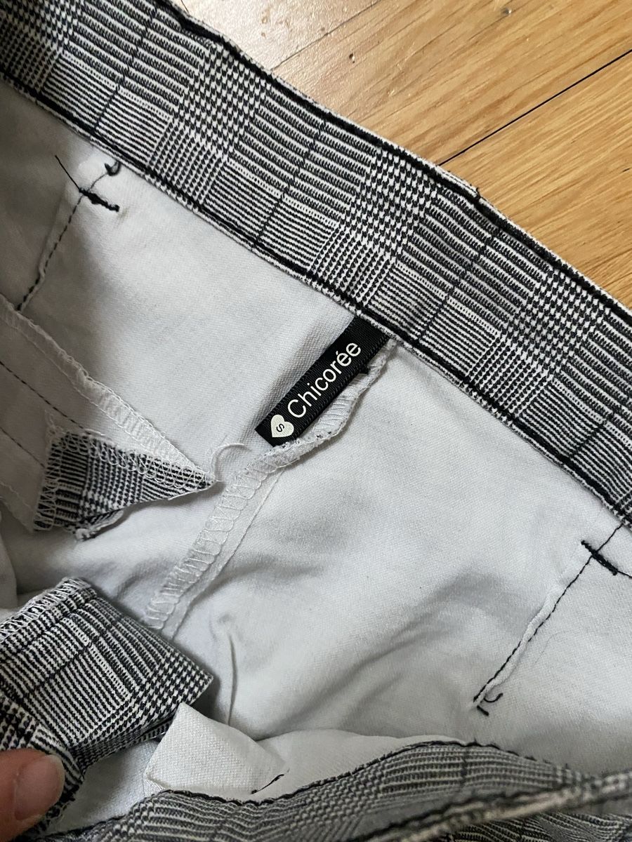 Pantalons: Hosen gemustert – D'occasion à Luzern par oli_6x2r 2