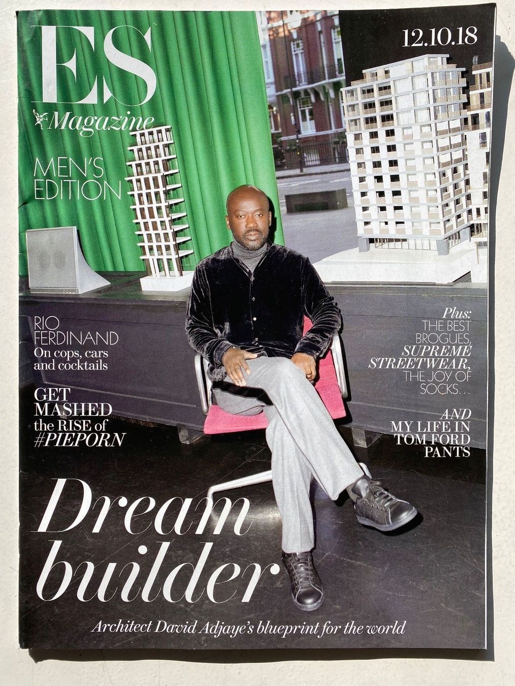 Livres: DAVID ADJAYE - DREAMBUILDER  - ARCHITEKTUR. Magazin – D'occasion à Zürich par lesgarcons