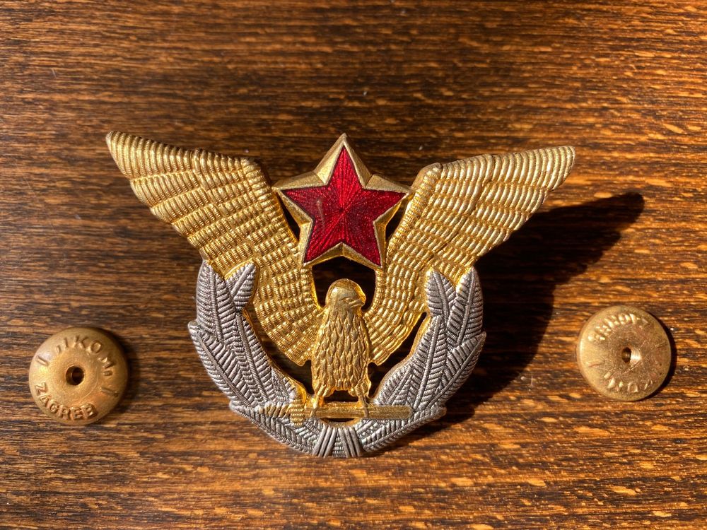 Mützenabzeichen Jugoslawische Luftwaffe | Kaufen auf Ricardo