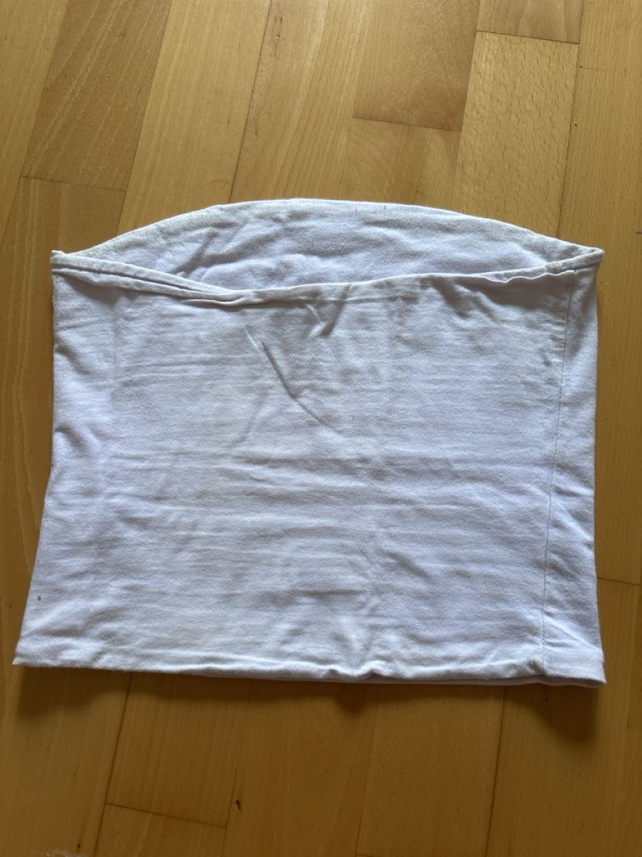 Brandy Melville Tops: Brandy Melville Beandeau Top, grösse S – Gebraucht aus Bern von ser_6vm5 2
