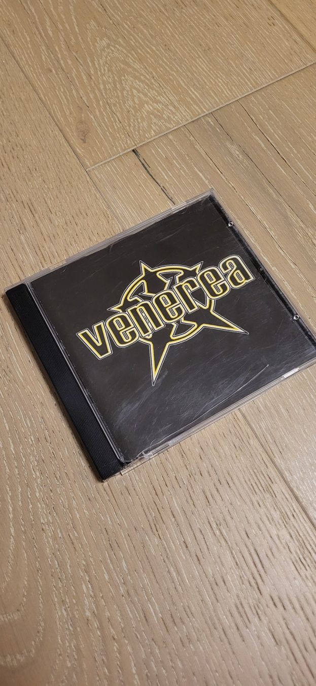 CD: Venerea - Self title – Usato da Pregassona venduto da Adda83