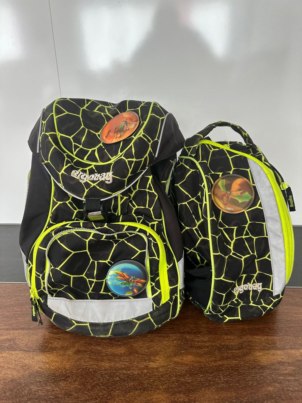 Ergobag Borse & Zaini: Ergobag schwarz gelb guter Zustand – Usato da Au ZH venduto da ret_v2g6