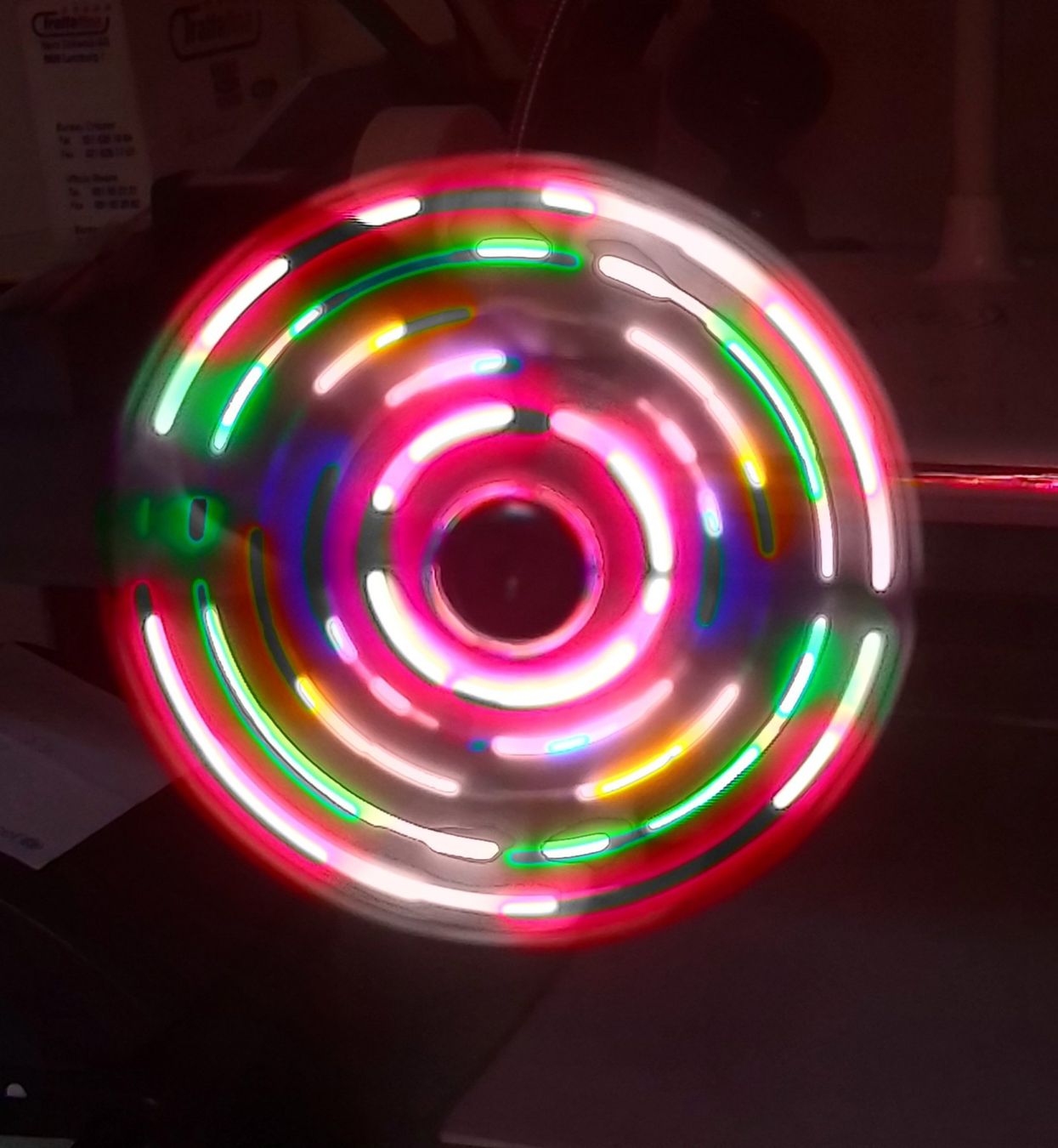 Hama Ventilatori: USB Ventilator & LED Fidget Spinner Set ! – Usato da Greppen venduto da 86Sina 1