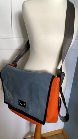 Kuriertasche von walo bag 36x30 cm wie FREITAG Tasche