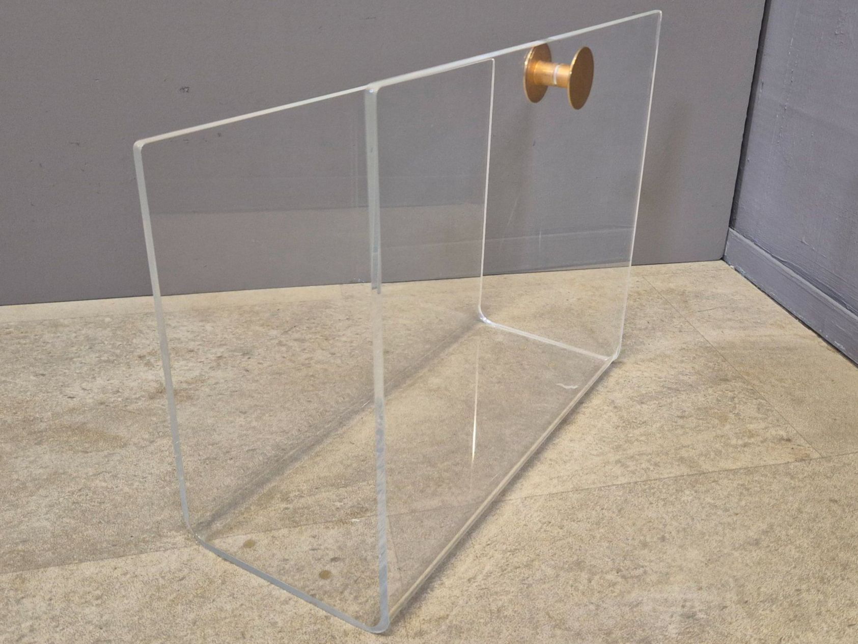 Altro per la casa: Acryl Magazin Rack, Plexiglas Heft- Zeitungsständer – Usato da Nottwil venduto da Wondewa-Shop 1