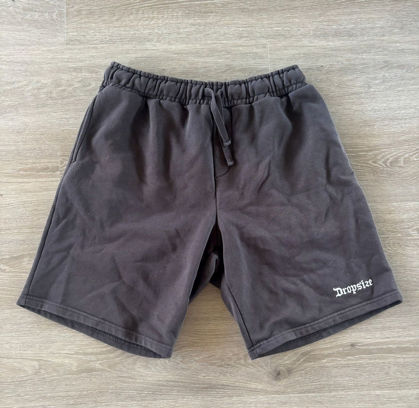 Pantaloni: Dropsize Shorts – Grösse L – Usato da Schnottwil venduto da lo2426