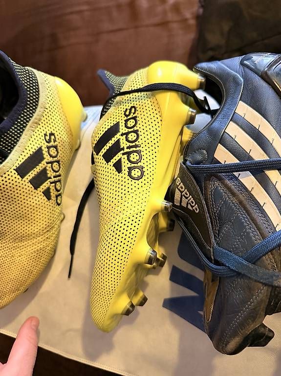 Scarpe per ragazzi: Chaussures de foot (36,5) – Usato da Lausanne venduto da Keegan23 3