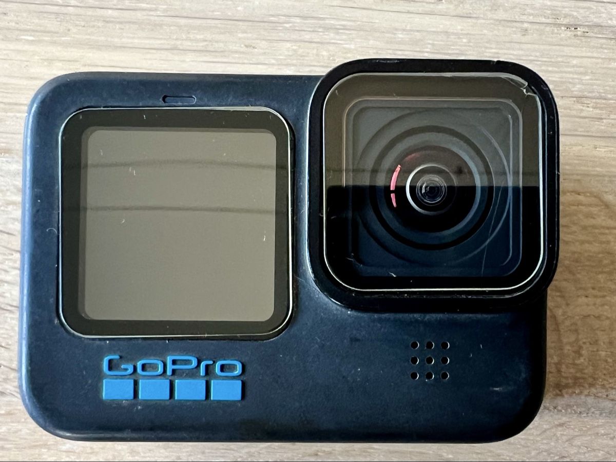Gopro Action Cam: GoPro HERO 10 – D'occasion à Cheyres par cha_6gy8 1