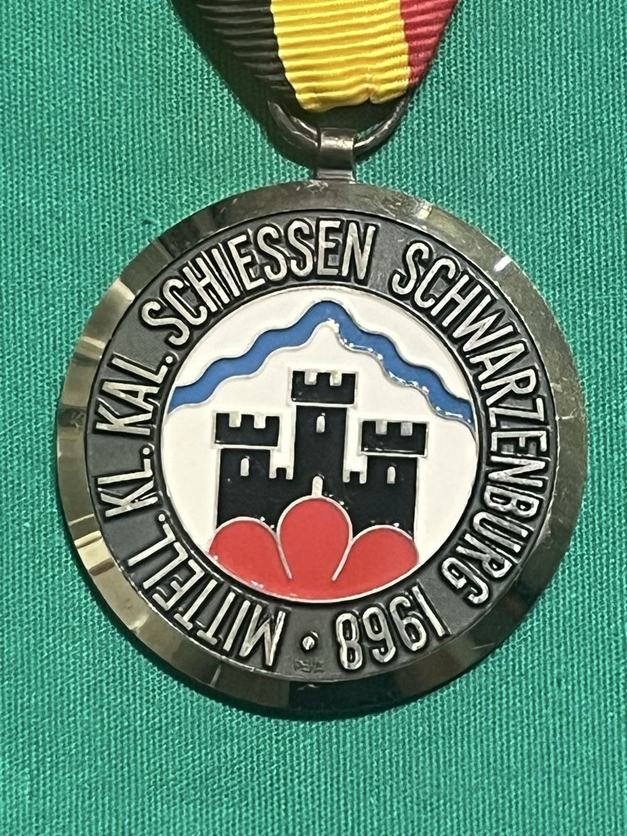 Medaillen: Schiessmedaille Mittelland Schiessen 1968 – Gebraucht aus Itingen von Bebbi6569