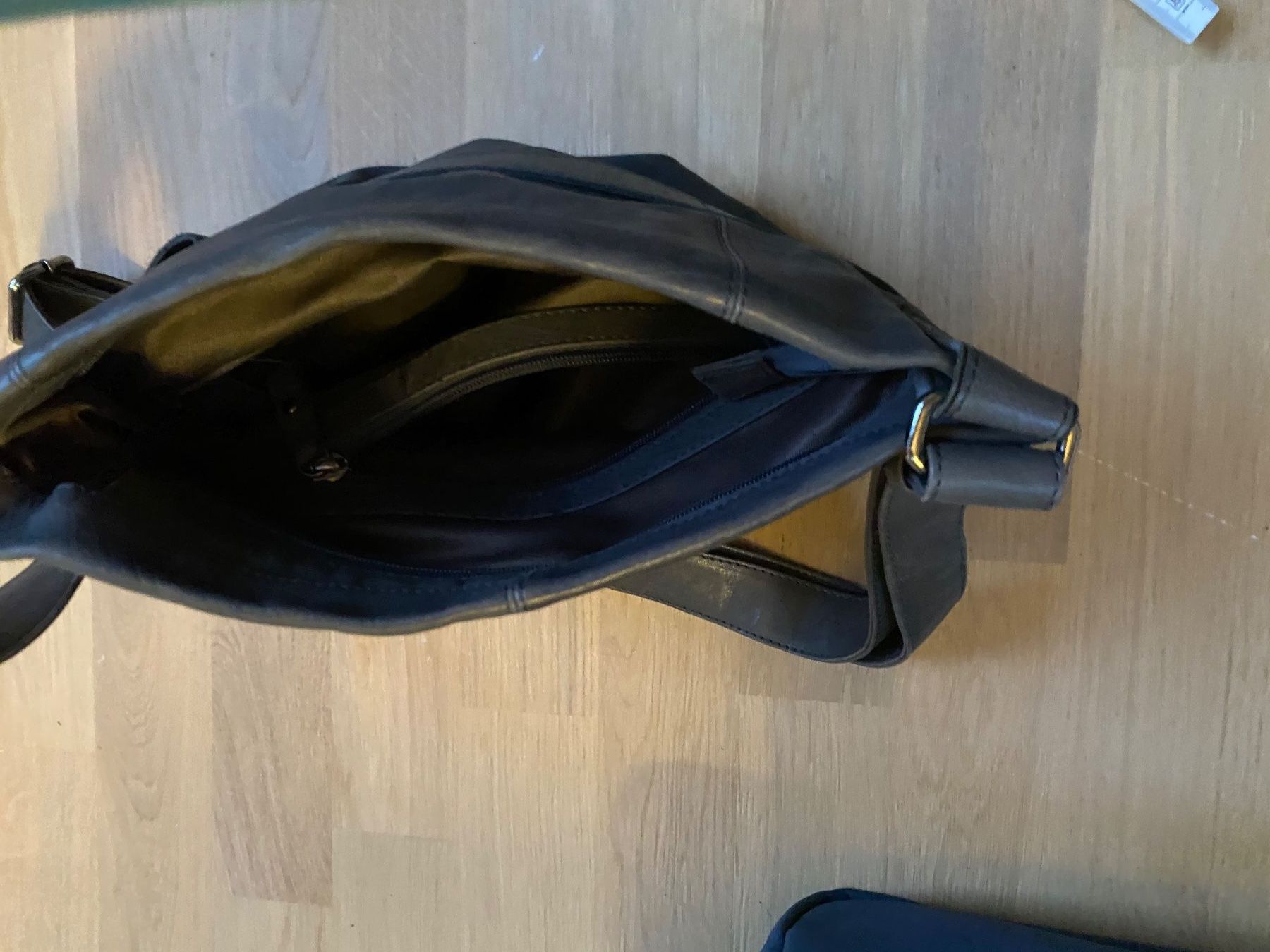 Zwei Taschen für Damen: Ledertasche von ZWEI dunkelgrau – Gebraucht aus Lostorf von Lime10 1