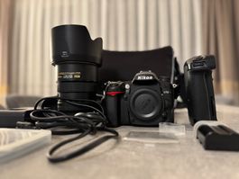 Nikon D7000 Spiegelreflexkamera mit Objektiv