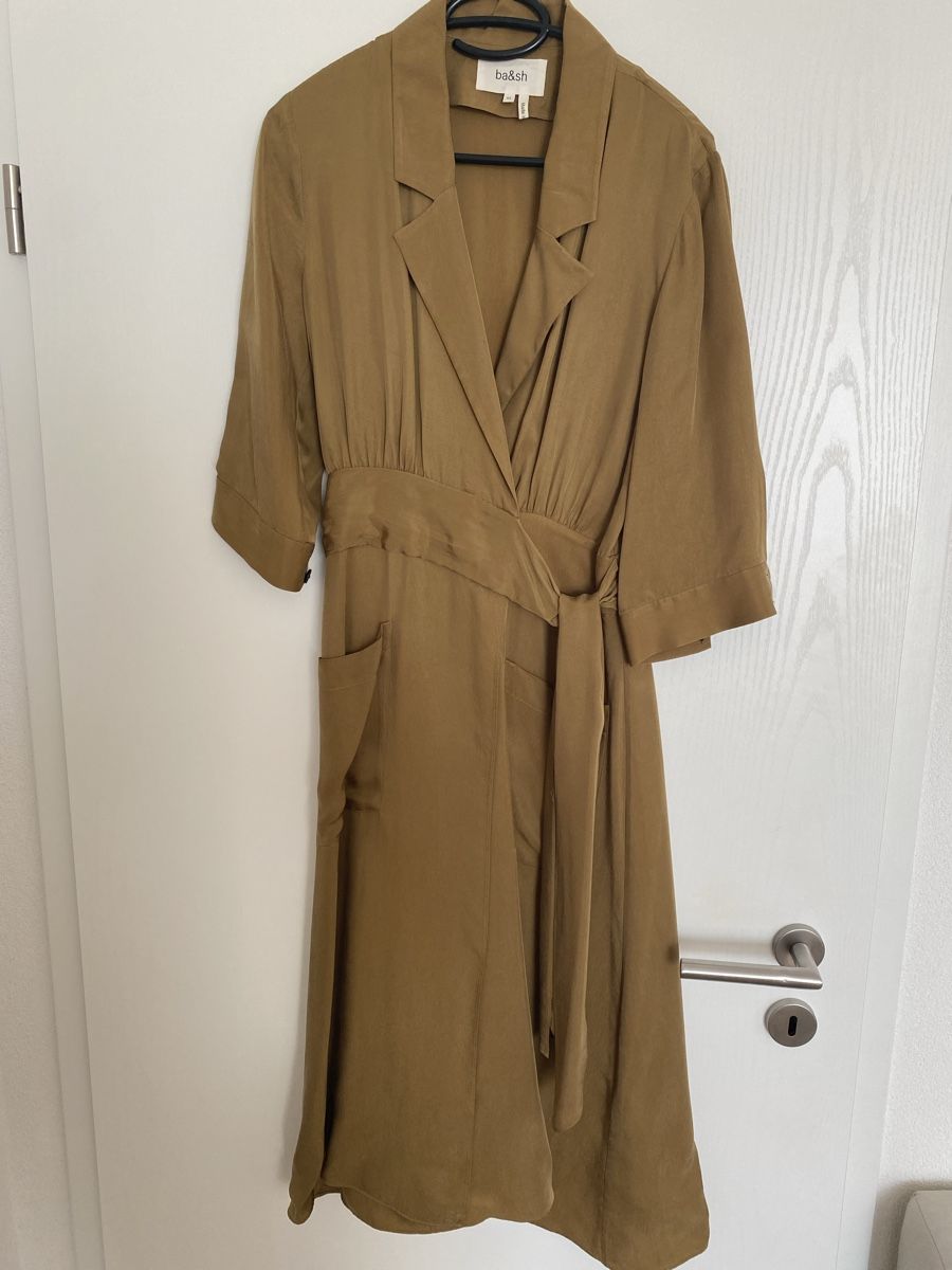 Robes: Robe ba&sh – D'occasion à Boudry par Nat1234 5