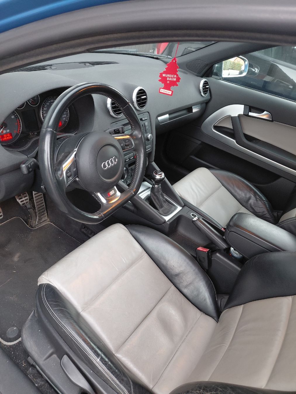 Audi Autos: Audi s3 8p 2008 – D'occasion à Urnäsch par sil_l62c 8