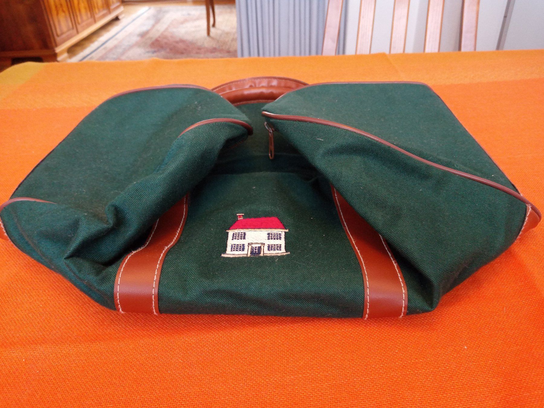 Taschen: Robuste und geräumige Handtasche / Weekender, dunkelgrün – Gebraucht aus Zollikofen von Oli_499 5