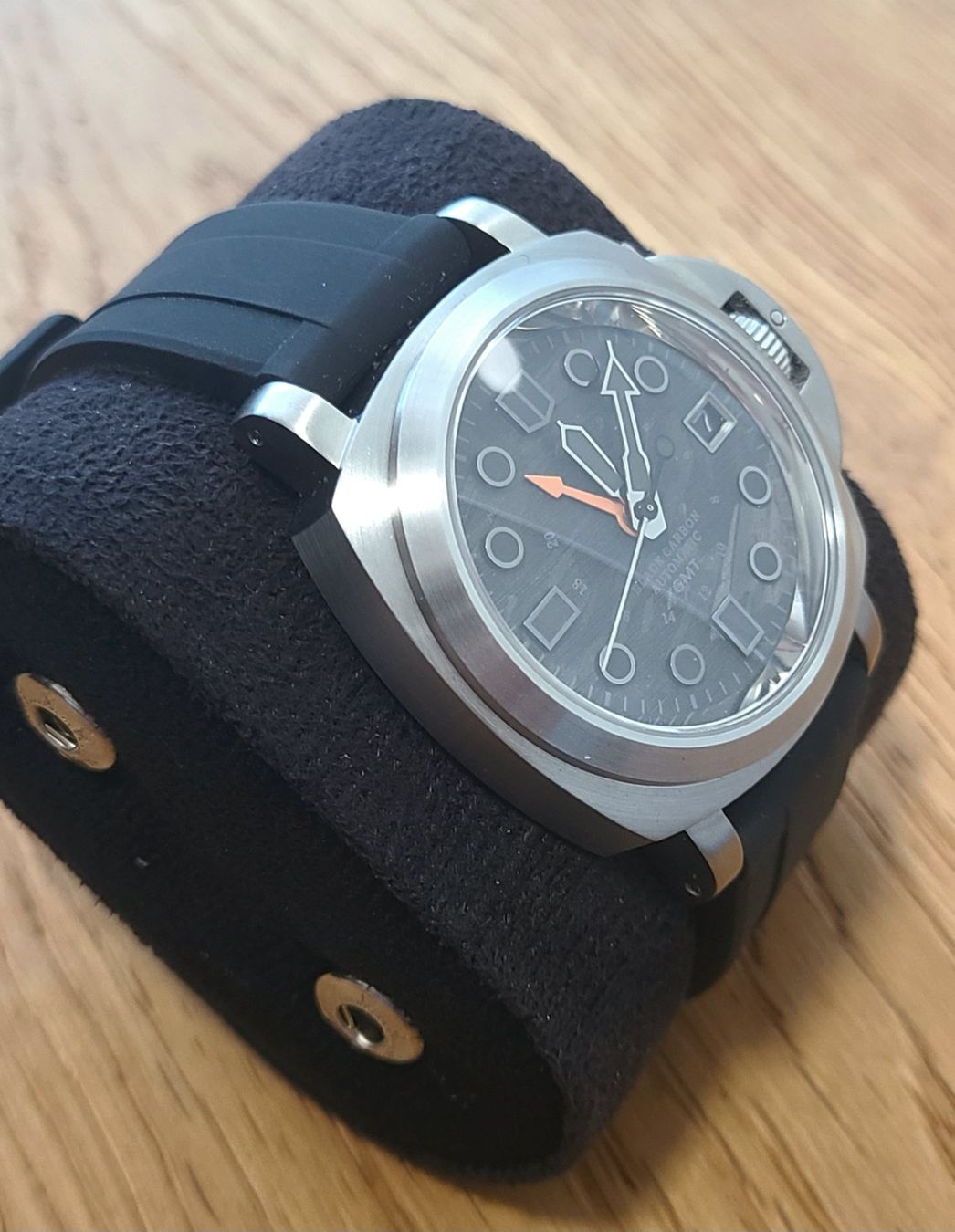 Orologi: Ungetragene GMT Automatik Uhr 40mm – Usato da Hochdorf venduto da 12swiss 3