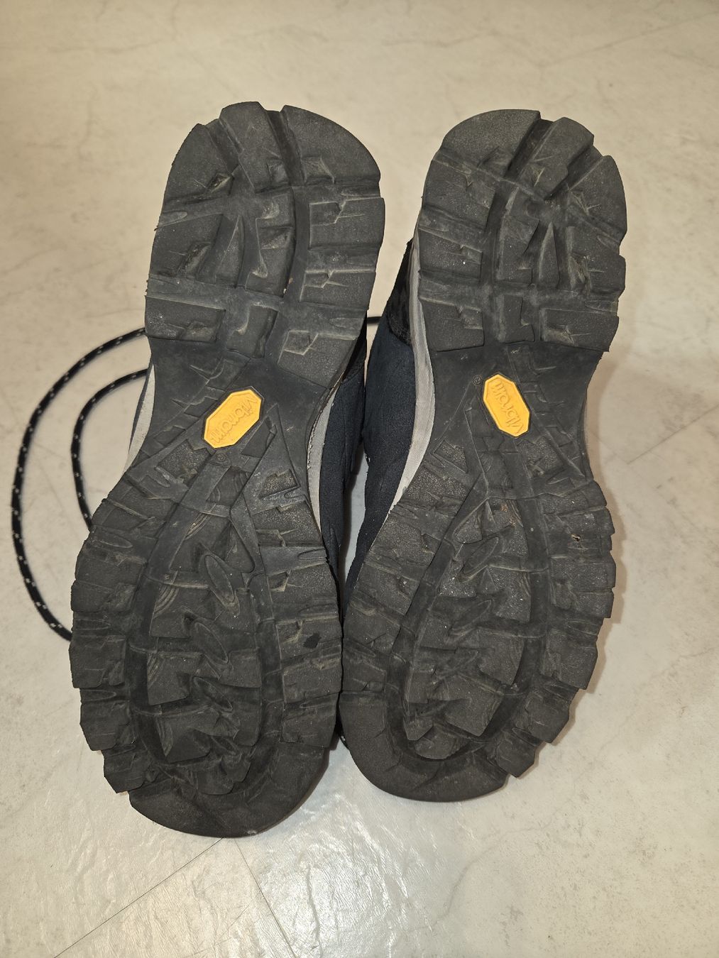 Meindl Scarpe da donna: Meindl Wanderschuhe Grösse 41 dunkelblau hellblau  – Nuovo (secondo la descrizione) da Worb venduto da Quiet21 2