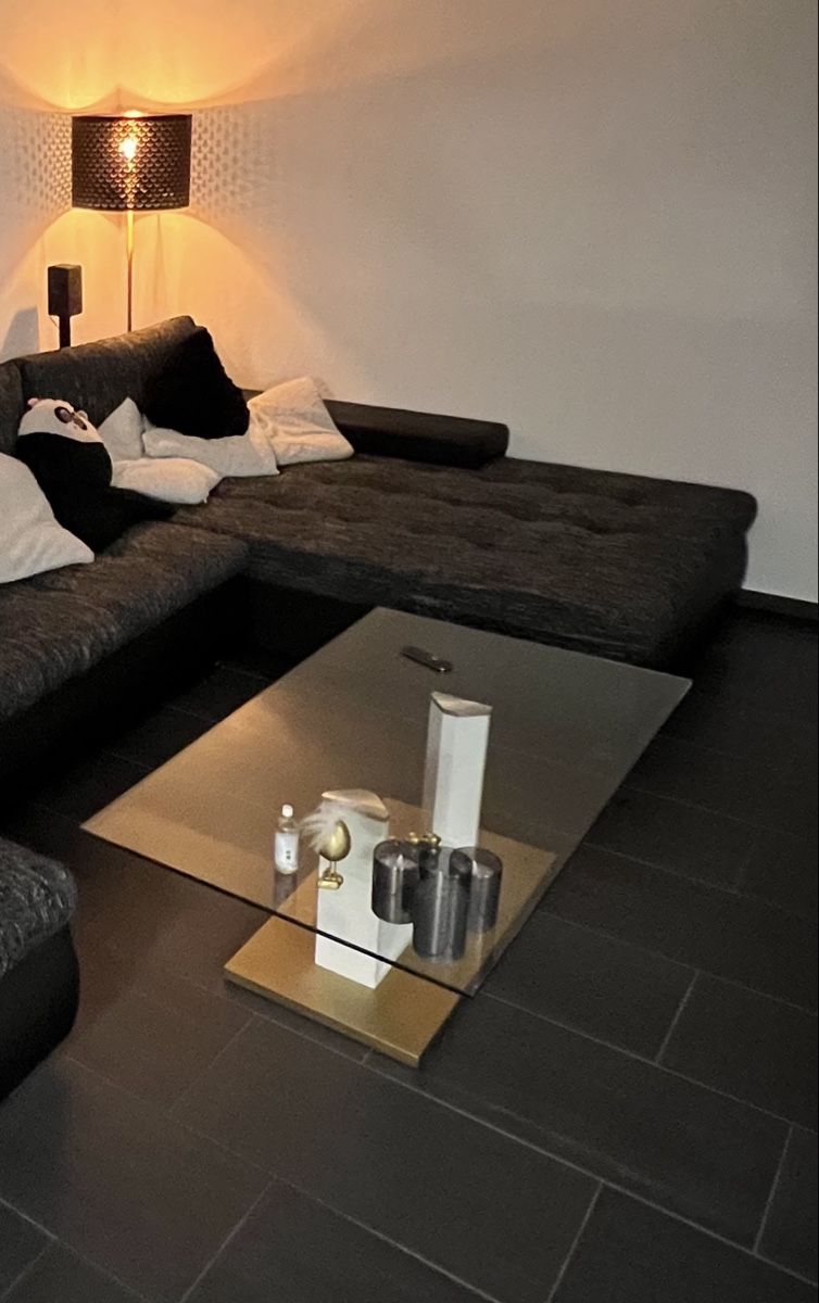 Tavoli: Couchtisch glas / Salontisch – Usato da Muhen venduto da feelfree93 3