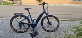 E-Bike Trekkingvelo blau 28 Zoll mit Akku und Ladegerät