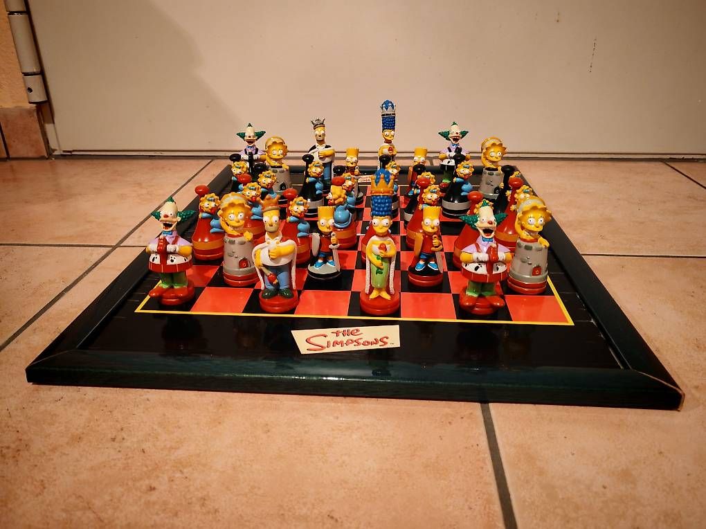 Giochi: Gioco scacchi 3D  Simpson Vintage – Usato da Cadenazzo venduto da Mulinacu 3
