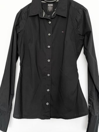 Damen Hemd Hilfiger Denim schwarz Grösse M (S) guter Zustand