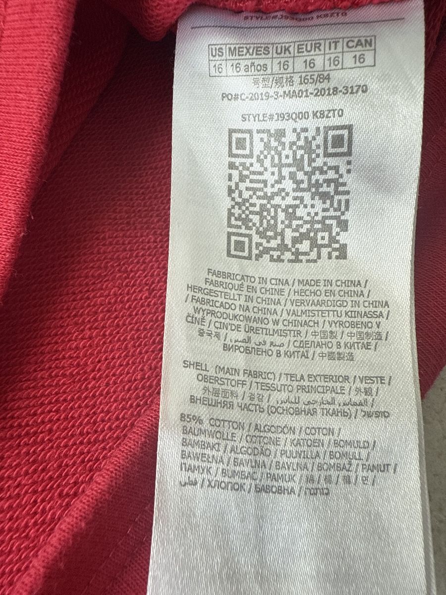 Guess Maglioni & Felpe: „GUESS“ Pullover Gr.16 J. – Usato da Waltenschwil venduto da lina-04 4