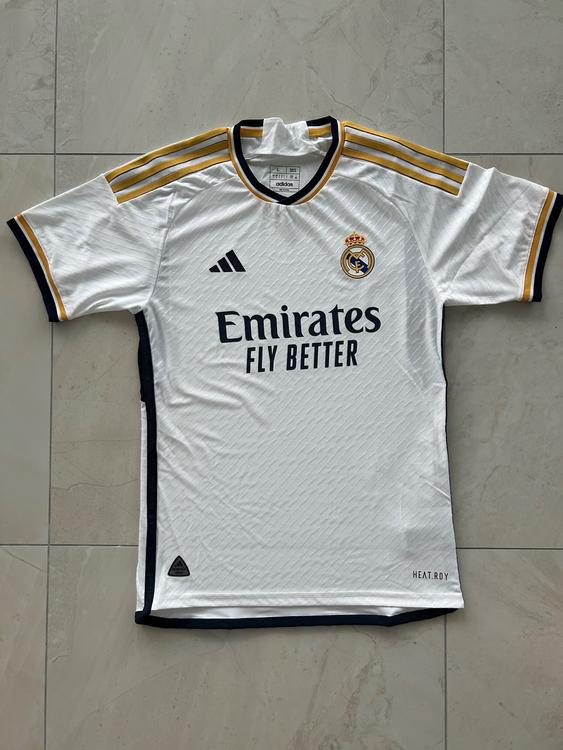 Kaufe Real Madrid T-Shirt 2023/24 - Cristiano Ronaldo