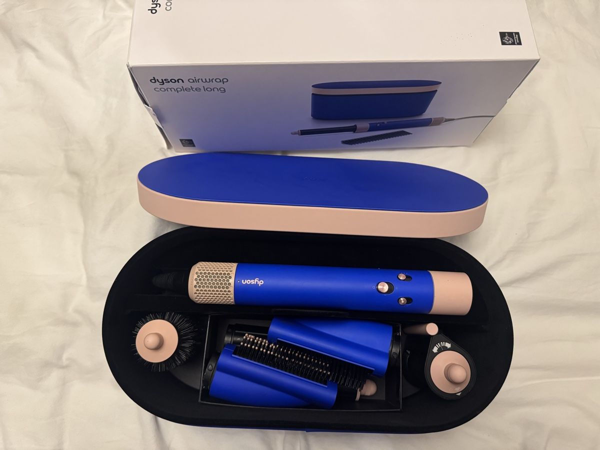 Dyson Piastre & Arricciacapelli: Dyson Airwrap Complete Long Blau Blush – Usato da Büron venduto da lea_nnd8