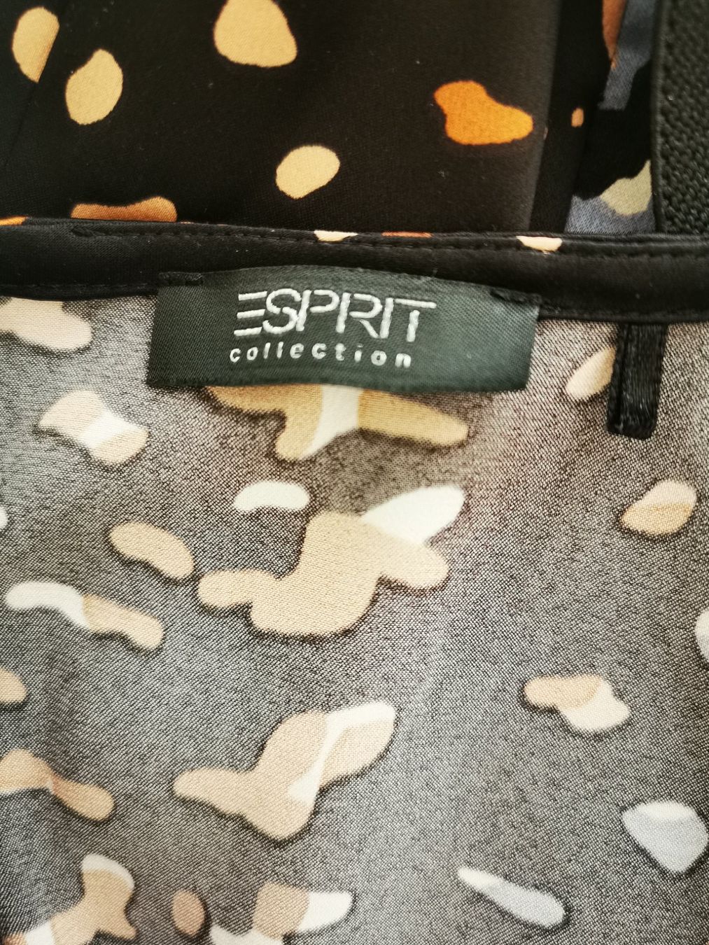 Esprit Camicette: Bluse Esprit Grösse 34 gemustert mit Guertel hinten – Usato da Niedergösgen venduto da lil_s6k8 5