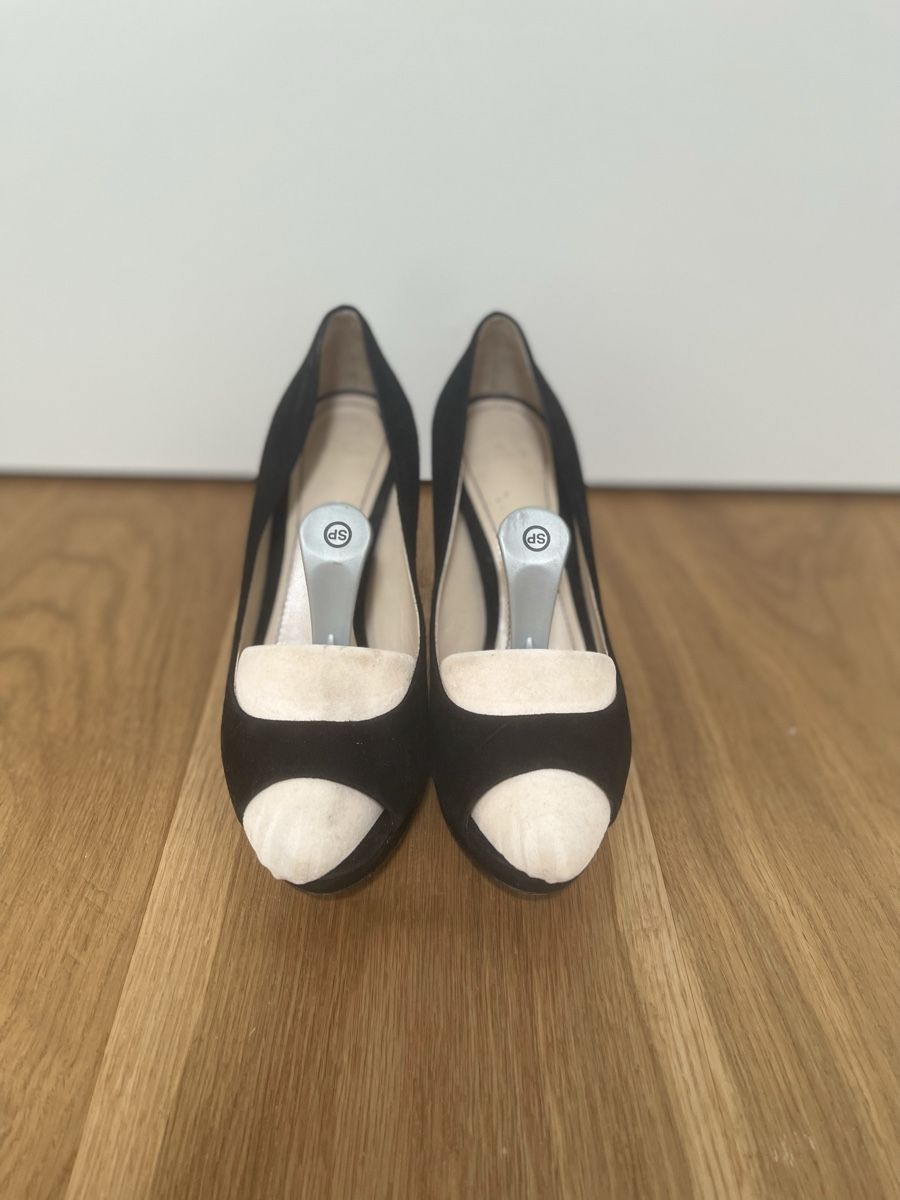 Scarpe da donna: Peeptoe / Pumps gr. 38 – Usato da Luzern venduto da Cyrill81 1