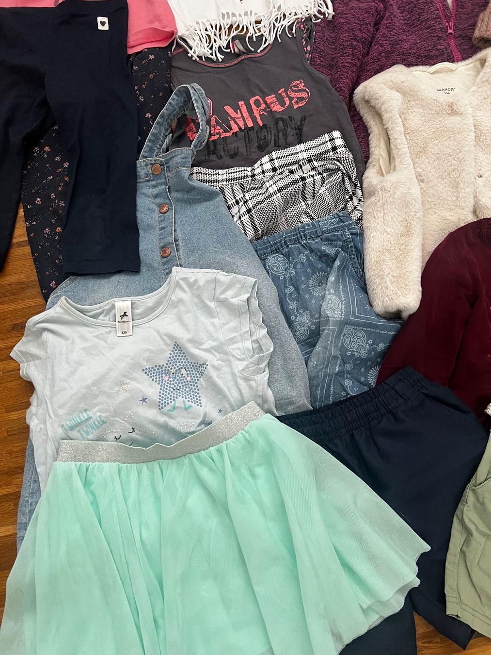 Lotti & Set di vestiti: Kleiderpaket Grösse 128 – Usato da Stans venduto da Fee81 2