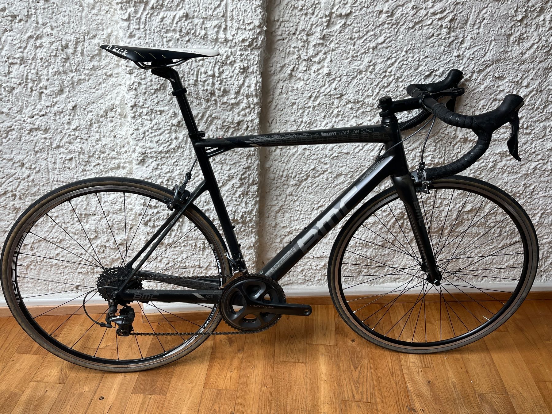 BMC Velos: BMC Teammachine SLR01 Ultegra – Gebraucht aus Zürich von jan.huegli
