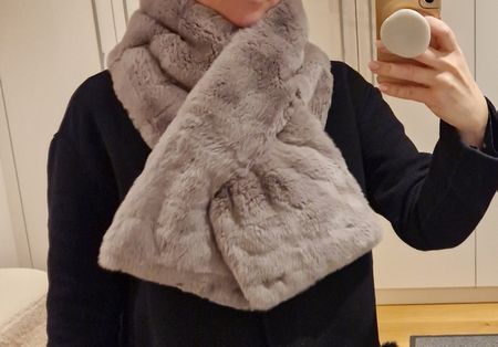Liu Jo Schal Pelz Fuchs Grau