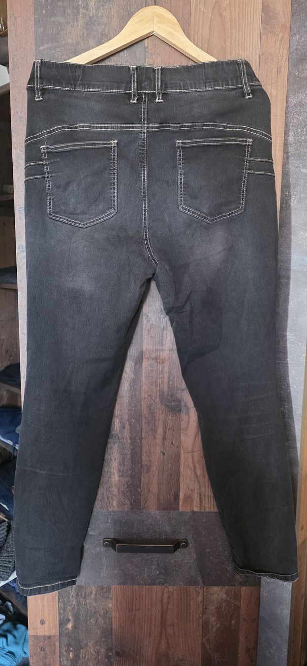 Jeans: Jeans – D'occasion à saland par Conny... 1