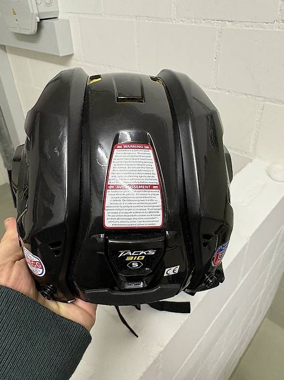 Caschi: Eishockey Helm Kinder CCM Taks 310 – Usato da Wallisellen venduto da eli_2jpn 1