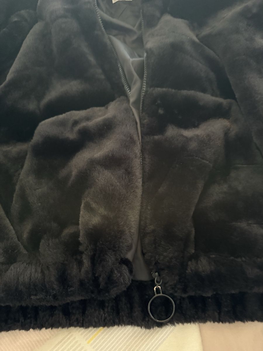 Jacken: Veste – Gebraucht aus St-Pierre-Clages von loc_8vtz 1