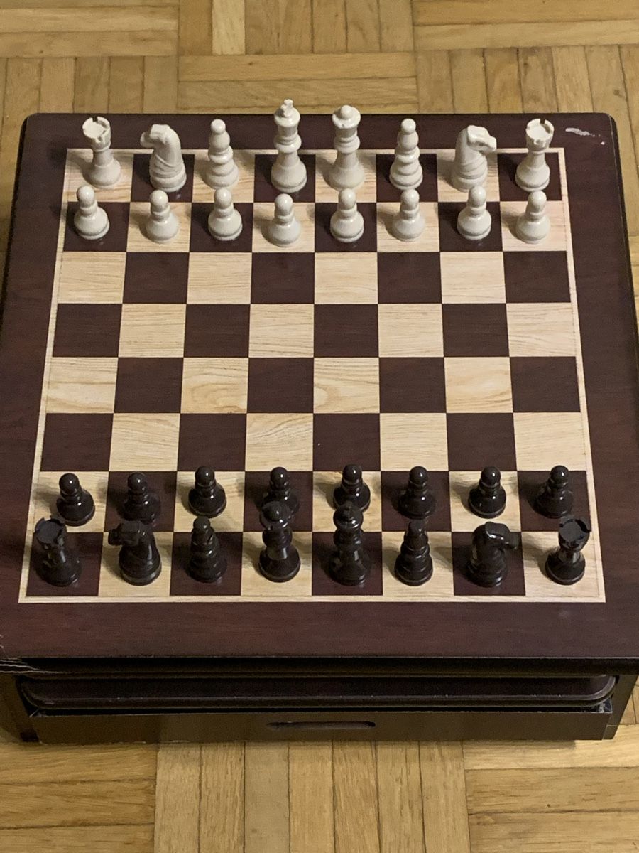 Giochi: Schach/Spiele - Box – Usato da Wangen b. Olten venduto da Finolino28
