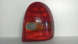 Opel Corsa B. Rückleuchte > rechts.