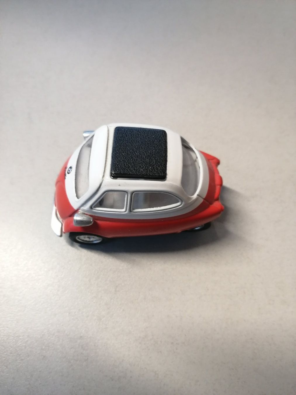 BMW Modellini d'auto: BMW Isetta Modellauto 1:38 – Usato da Hinterkappelen venduto da 1399