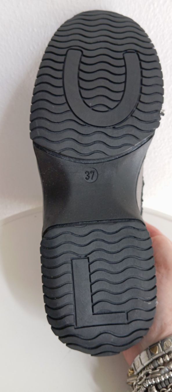 Scarpe da donna: Grüne Schuhe Grösse 37 – Nuovo (secondo la descrizione) da Brione Verzasca venduto da pulci22 3