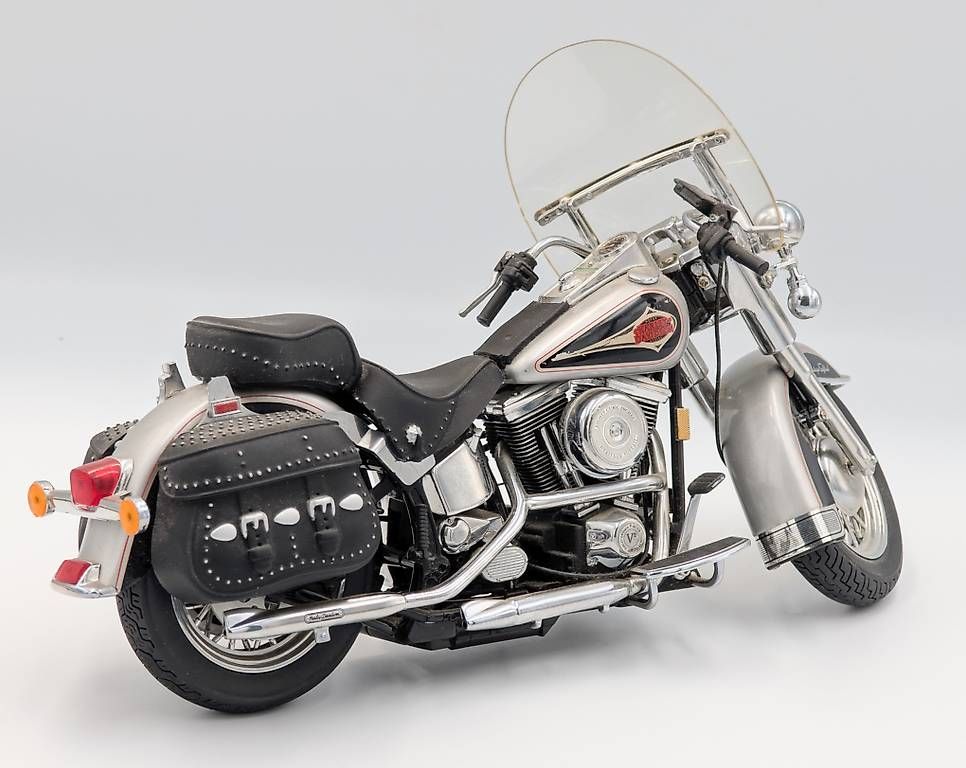Franklin Mint Kit di modellismo & Modellini statici: Harley-Davidson Heritage Softail Classic, Franklin Mint.1/10 – Nuovo (secondo la descrizione) da Torny le Grand venduto da cla_w6np 3