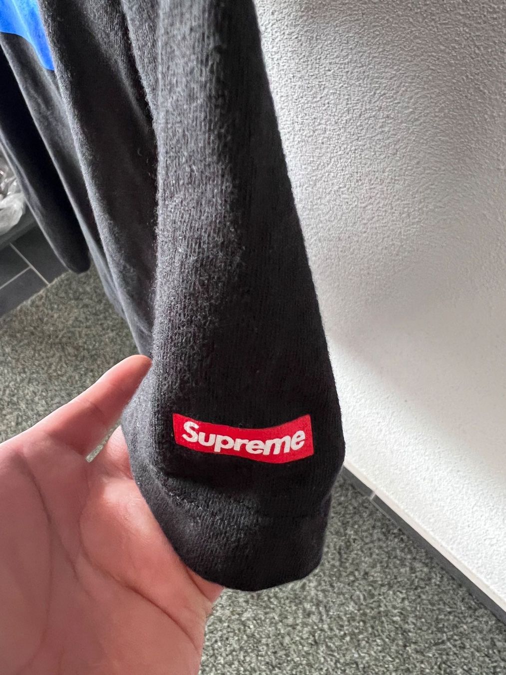 Supreme T-shirt: Original Supreme Tunnel tee M – Nuovo (secondo la descrizione) da Frauenfeld venduto da isa_9cy7 2