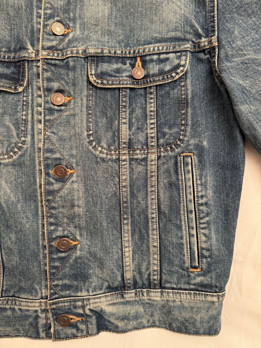 Celine Giacche: Celine Denim Trucker Jacket Jeansjacke SS20 – Usato da Zürich venduto da dodichnobli 7