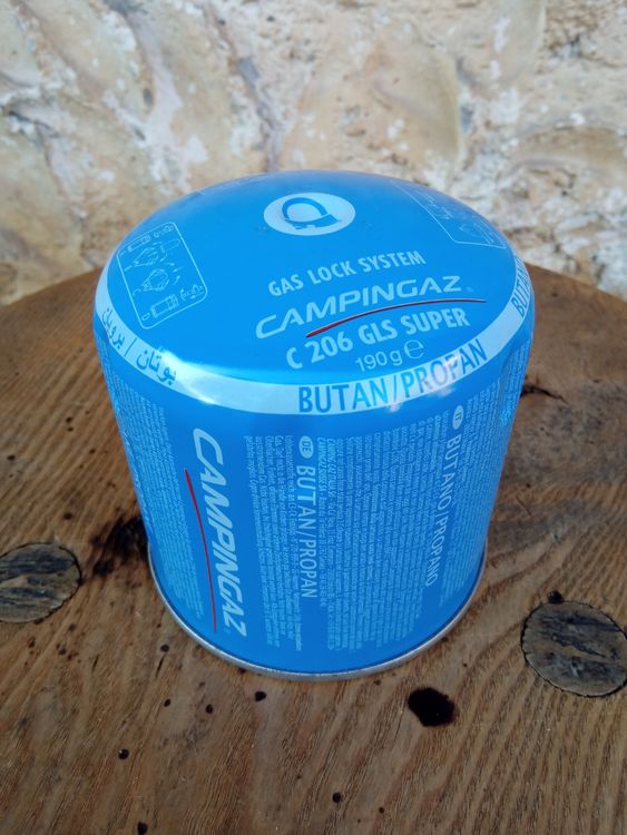 Bouteilles de gaz en camping - variantes, remplissage, conseils de