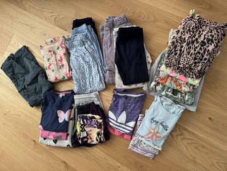 Kleiderpaket Mädchen 134/140