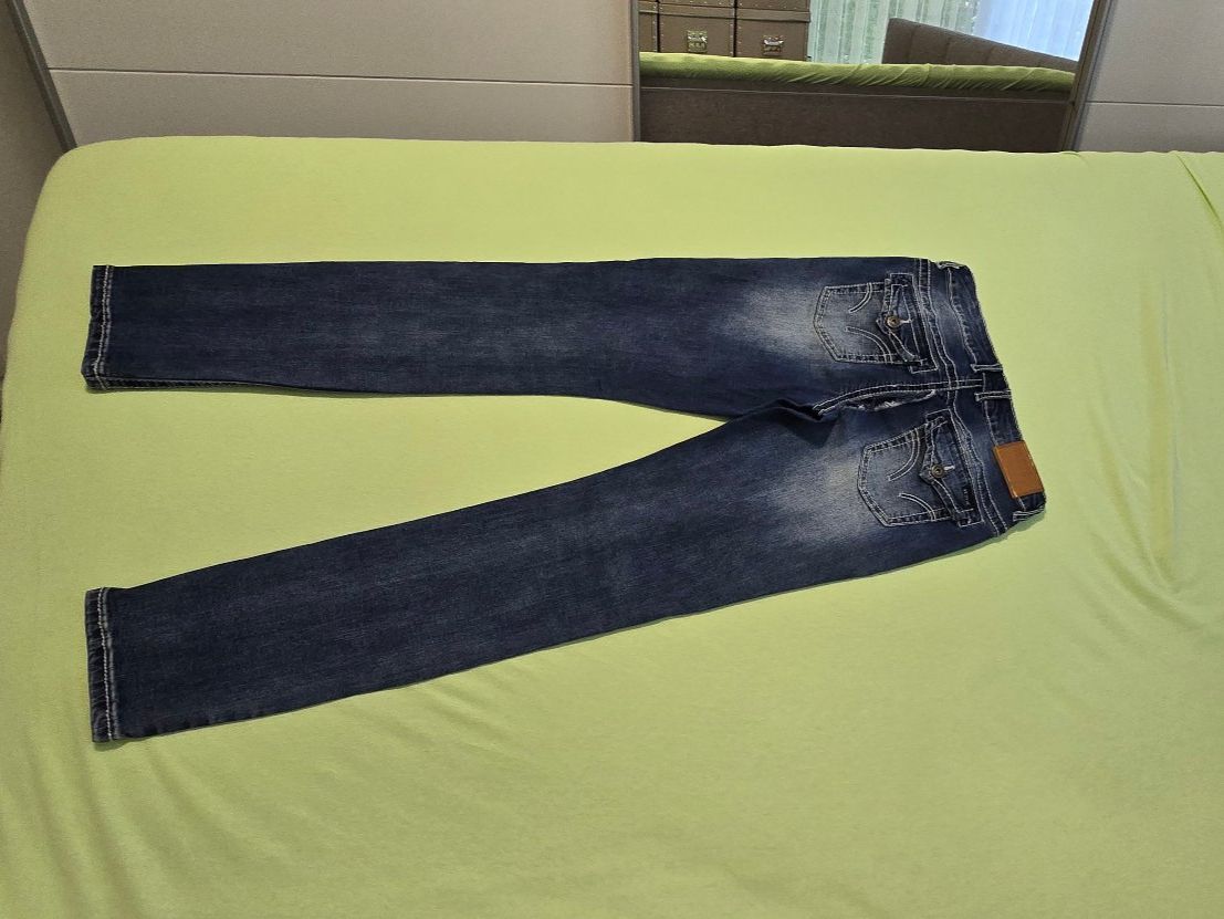 Jeans: Jeans Hose Damen Grösse 36 – Gebraucht aus Chur von Mikymiki 4