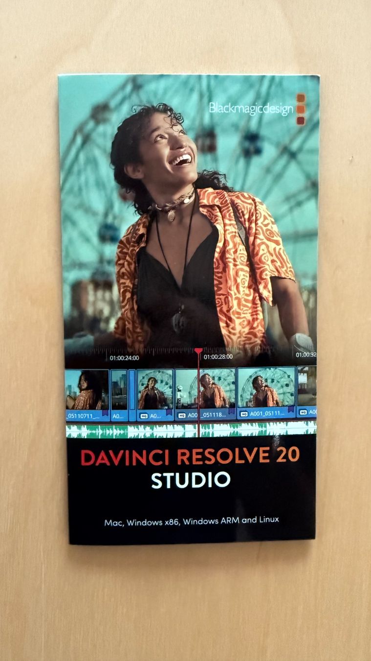 Blackmagic Software: DaVinci Resolve Studio – Neu und originalverpackt aus Zürich von NinoMichel
