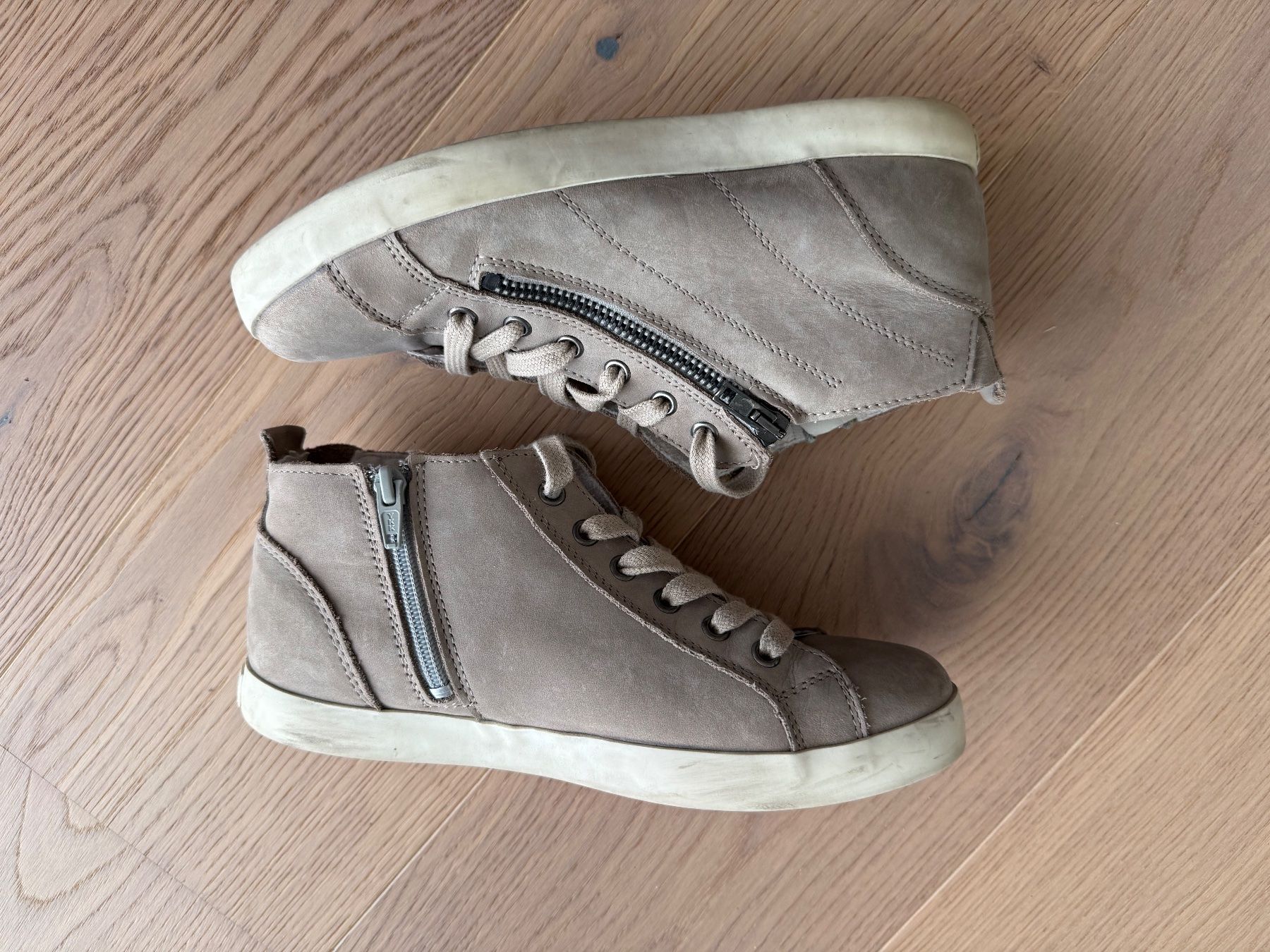 Tamaris Scarpe da donna: Tamaris Schuhe – Usato da Richterswil venduto da KAYLEIGH_77