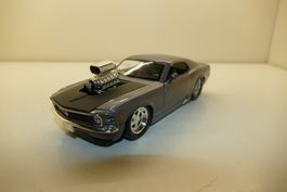 Jada BTM 1:24: 1970 Ford Mustang Boss